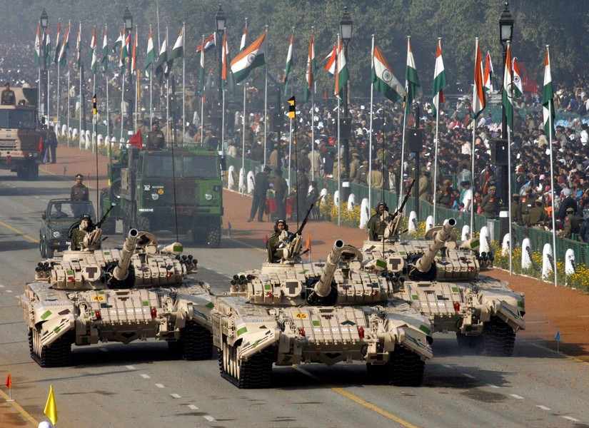 Ấn Độ điều chỉnh việc mua vũ khí