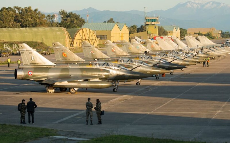 Pháp có chuyển Mirage 2000 cho Kiev?