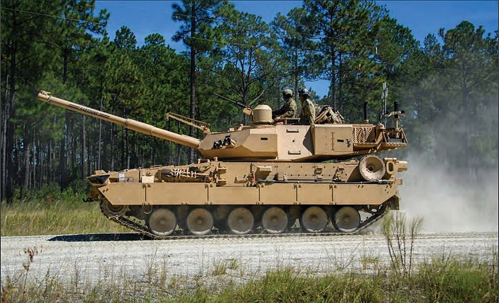 Xe tăng hạng nhẹ M10 Booker chính thức tác chiến