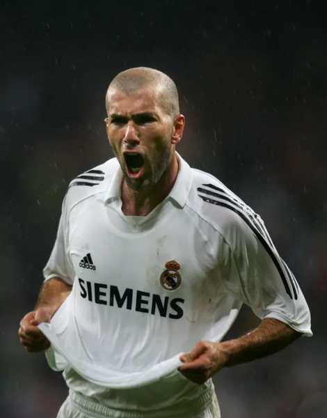 Bellingham lập cú đúp tại El Clasico, ‘ăn đứt’ Zidane 