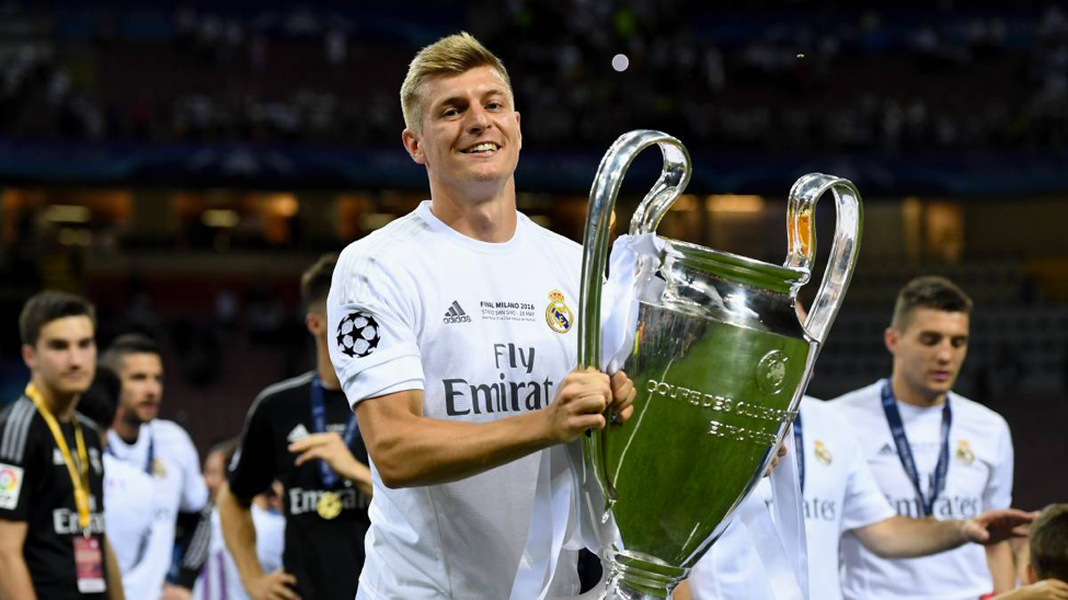 10 ngôi sao Champions League ‘giàu to’ nhờ đăng bài trên mạng xã hội