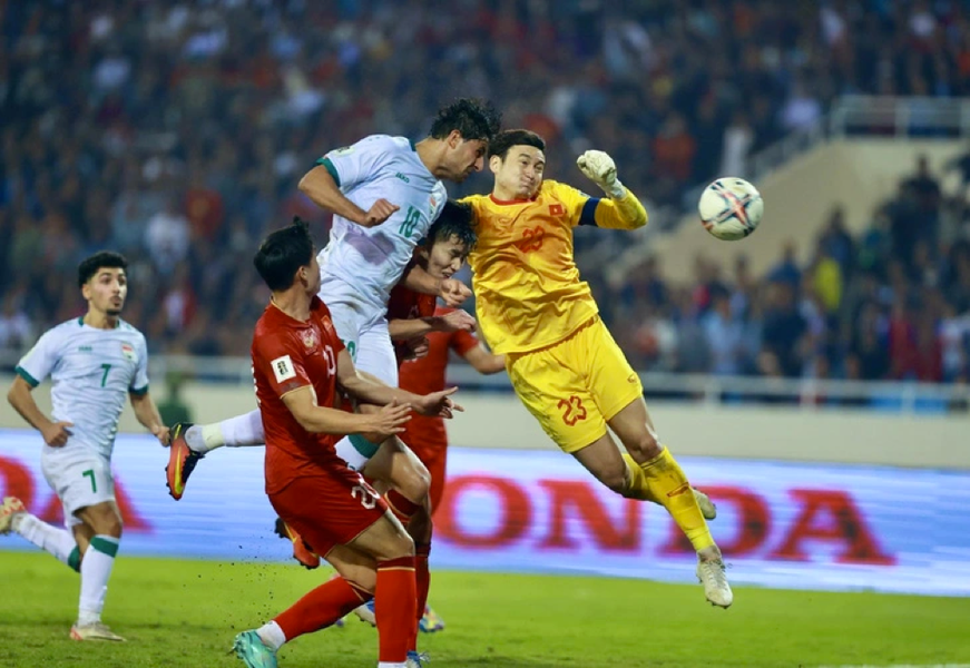 Top 10 bảng xếp hạng FIFA, tuyển Việt Nam bị trừ điểm 