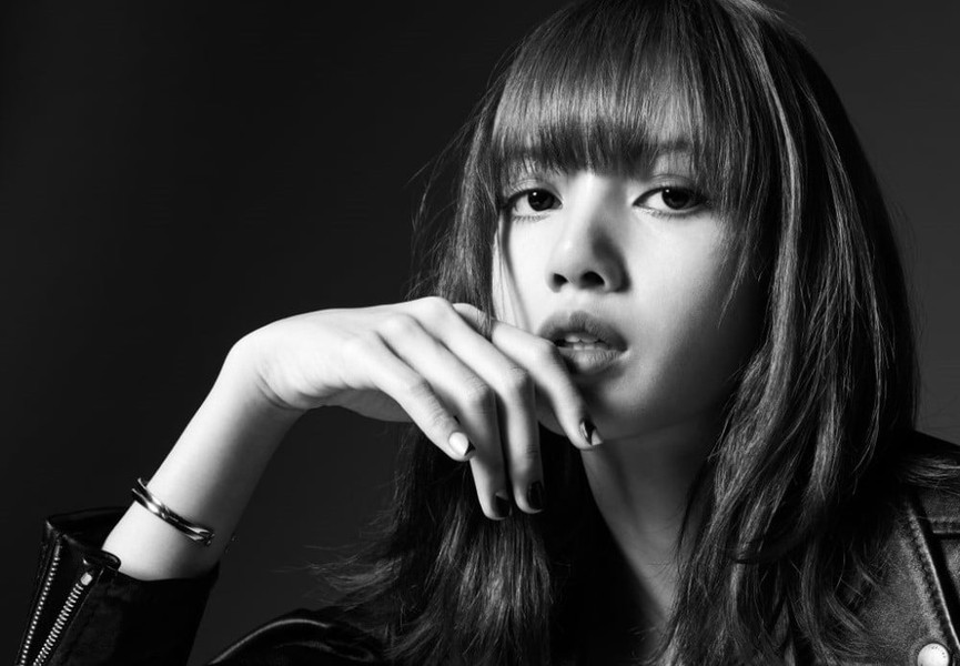 Bất ngờ danh tính nữ nghệ sĩ solo K-pop đầu tiên đạt 8 kỷ lục Guinness
