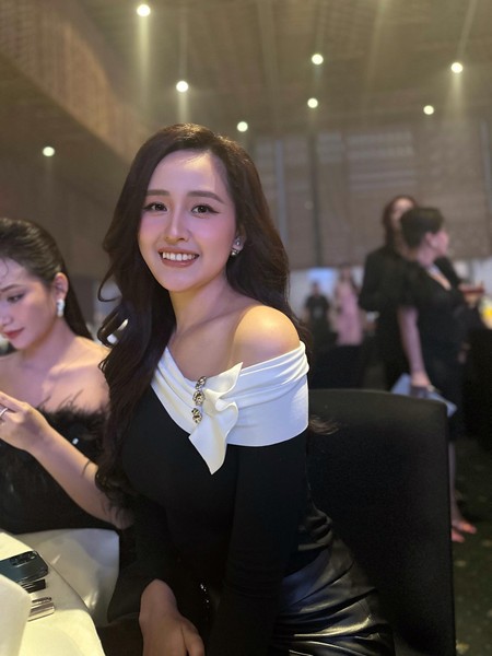 Hoa hậu Mai Phương Thúy tiết lộ phương pháp giảm cân sau khi chạm mốc 71kg