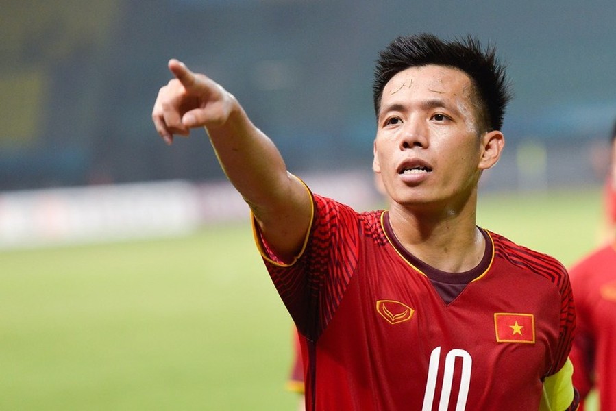 Top 8 cầu thủ ghi nhiều bàn thắng nhất cho đội tuyển Việt Nam