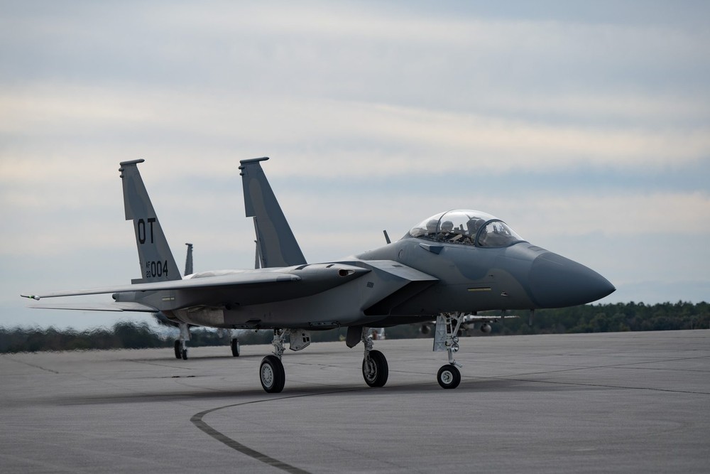 Tiêm kích F-15E/EX sẽ mạnh vượt trội nhờ hệ thống tác chiến điện tử EPAWSS.