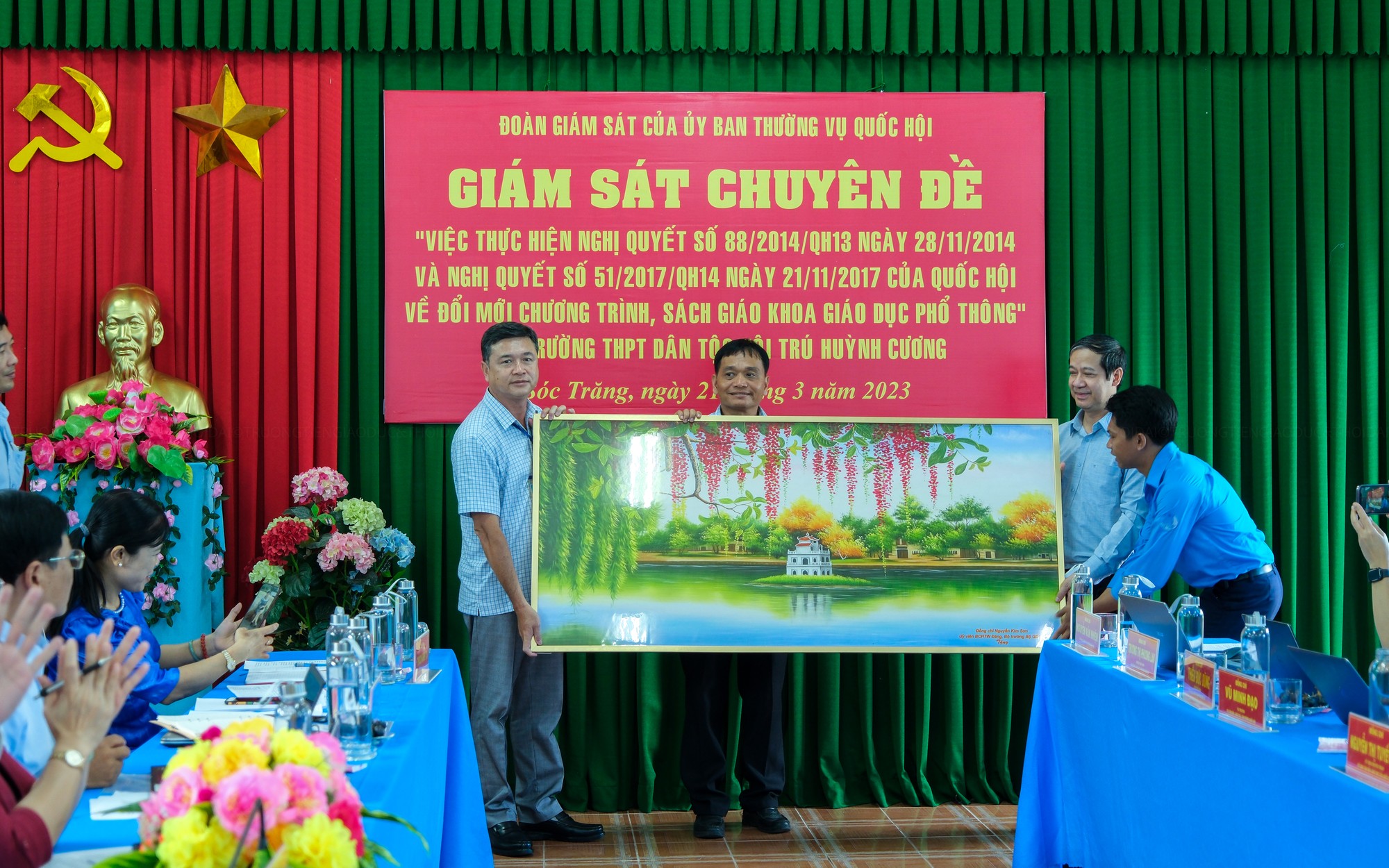 Bộ trưởng Nguyễn Kim Sơn thăm và làm việc tại tỉnh Sóc Trăng ảnh 6