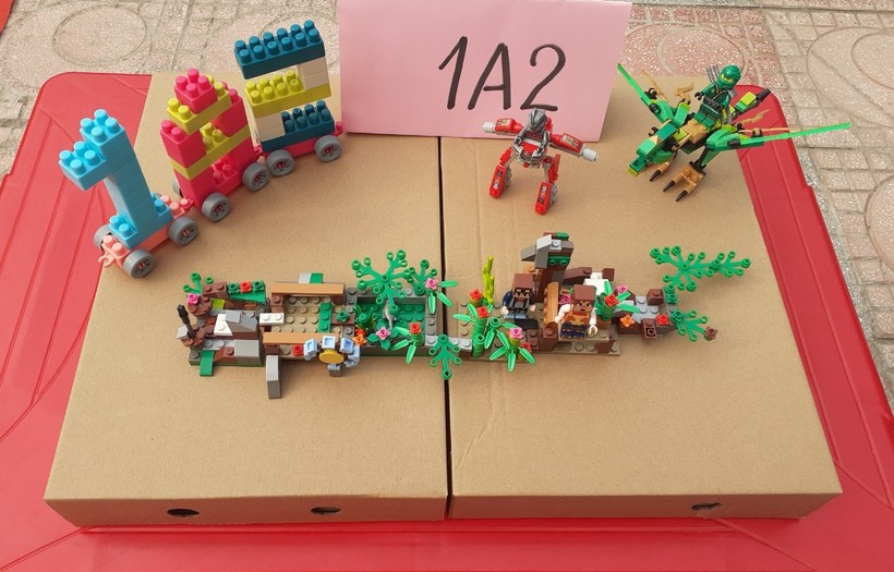 Học sinh Lào Cai vui với Ngày hội sáng tạo Lego và STEM ảnh 3