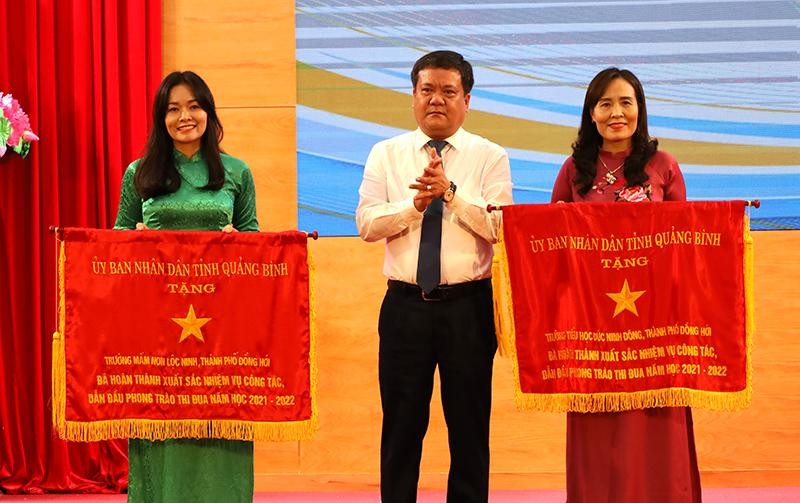 Các đơn vị long trọng tổ chức Lễ kỷ niệm 40 năm ngày Nhà giáo Việt Nam ảnh 3