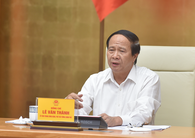 Phó Thủ tướng Chính phủ Lê Văn Thành chủ trì cuộc họp. Ảnh: VGP/Đức Tuân.
