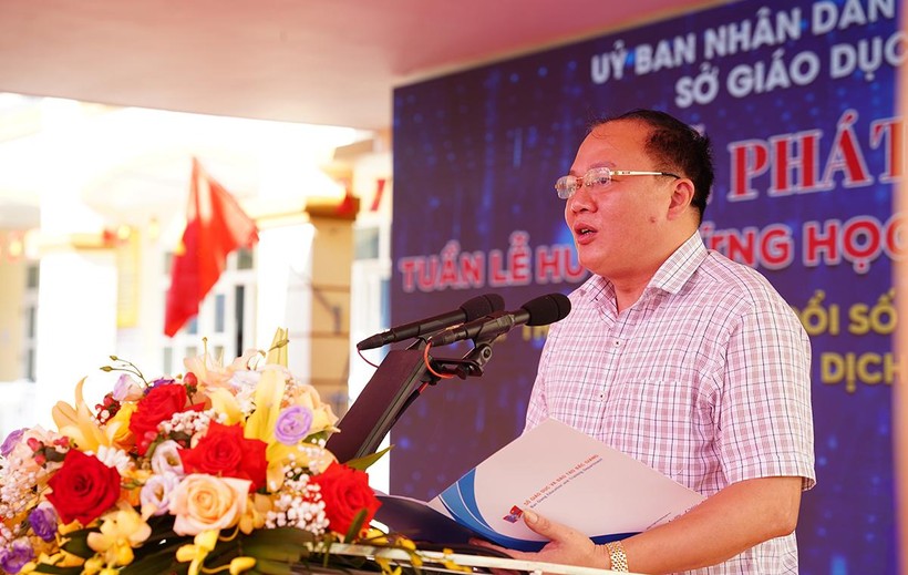 Ông Tạ Việt Hùng - Giám đốc Sở GD&ĐT Bắc Giang phát biểu.