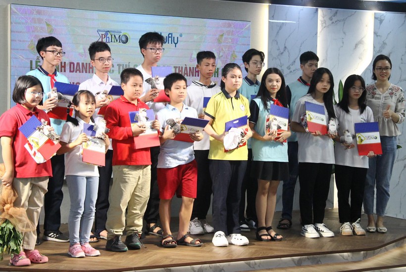 Học sinh Việt Nam thắng lớn tại Kỳ thi Toán quốc tế PhiMo 2022 ảnh 6