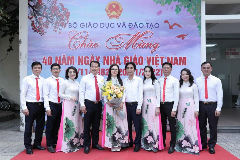 Liên hoan văn nghệ, chào mừng ngày Nhà giáo Việt Nam ảnh 3