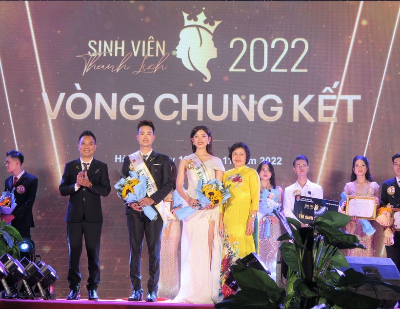 Nữ sinh Học viện Phụ nữ Việt Nam đoạt vương miện hoa khôi Sinh viên thanh lịch ảnh 2