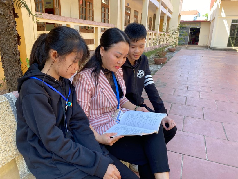 Ngành giáo dục Lạng Sơn vượt khó khăn hoàn thành nhiệm vụ năm 2022 ảnh 5