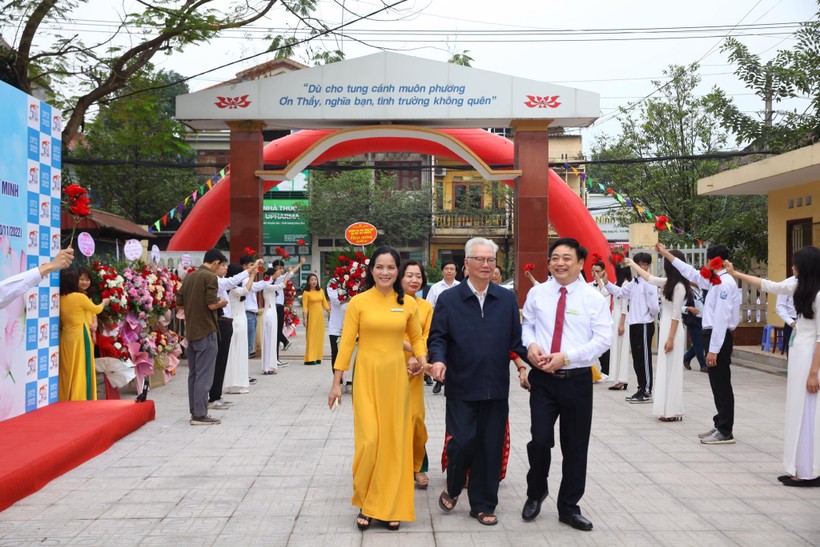 Ngôi trường mang tên danh nhân lịch sử Dương Tự Minh tròn 50 tuổi ảnh 1