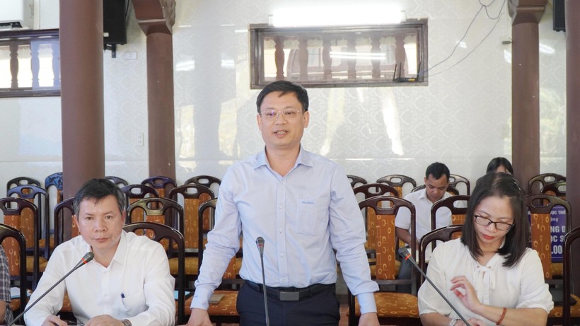Thứ trưởng Ngô Thị Minh thị sát trường học vùng khó ở huyện A Lưới ảnh 4