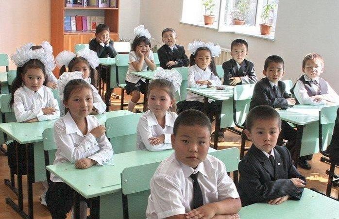 Hiện trạng đáng lo của giáo dục Kyrgyzstan  ảnh 1