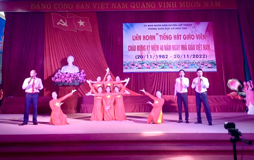 Sôi nổi hoạt động hướng về ngày Nhà giáo Việt Nam 20-11 ảnh 1