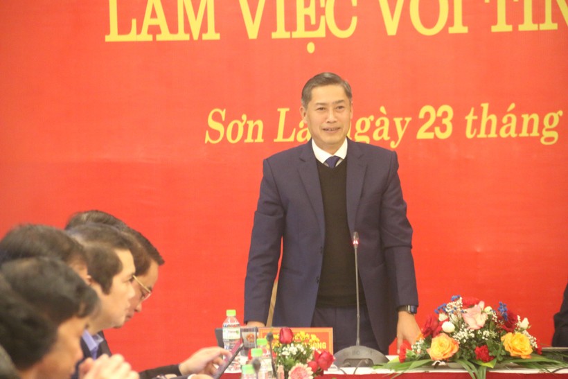 Bộ trưởng Nguyễn Kim Sơn: Giáo dục Sơn La phát triển tốt cả đại trà và mũi nhọn ảnh 1