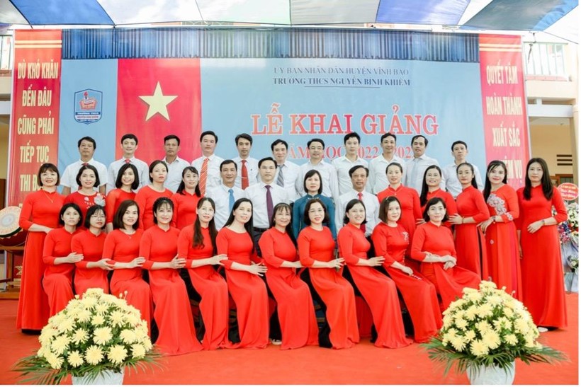 Trường THCS Nguyễn Bỉnh Khiêm - 30 năm một chặng đường ảnh 1