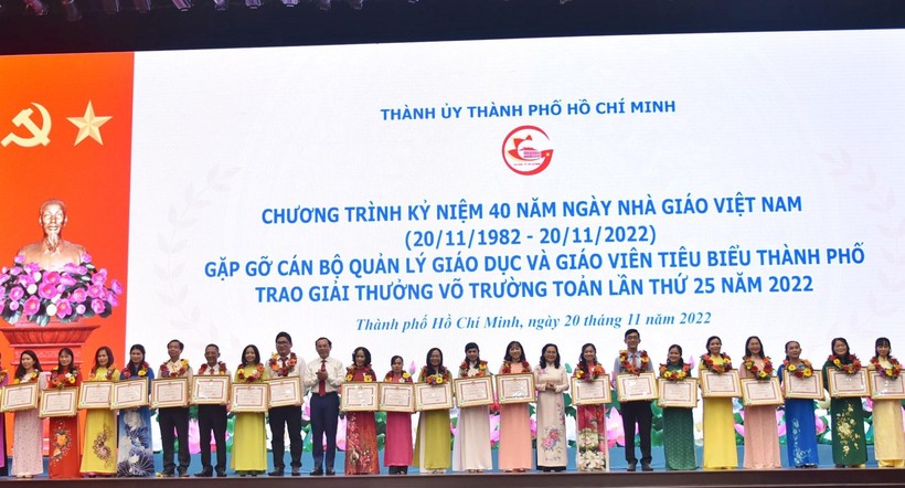50 nhà giáo TPHCM nhận giải thưởng Võ Trường Toản lần thứ 25 ảnh 3
