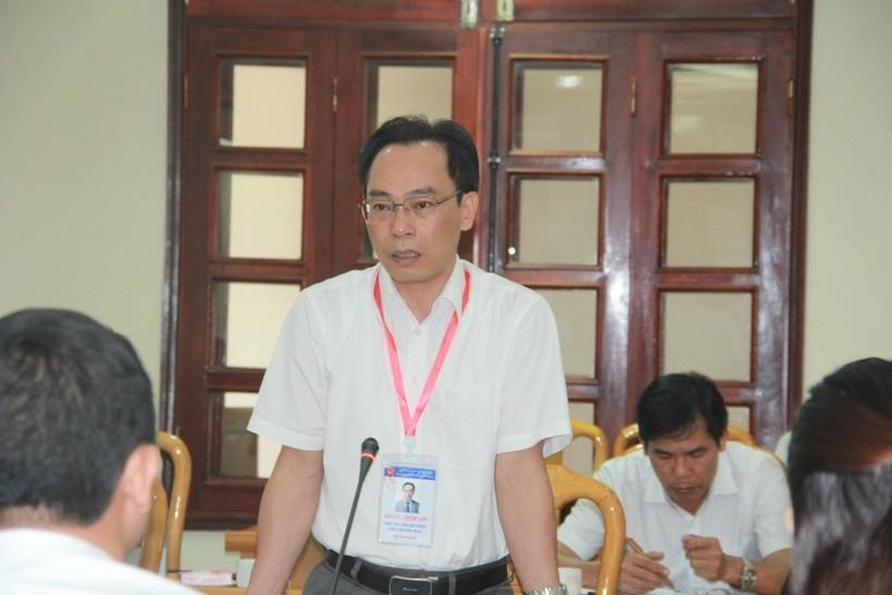 Thứ trưởng Hoàng Minh Sơn đánh giá cao công tác chuẩn bị kỳ thi tốt nghiệp THPT tại Hà Tĩnh.