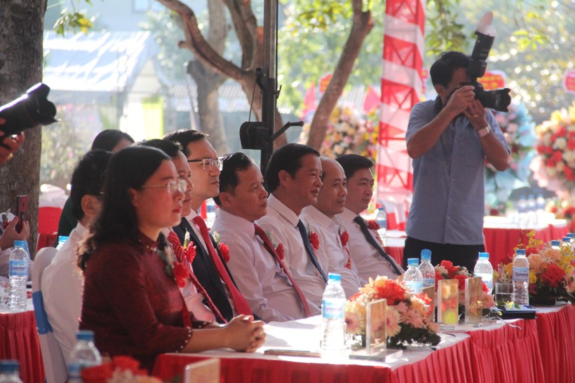 Trường THPT Nguyễn Trung Thiên kỷ niệm 50 năm thành lập ảnh 2