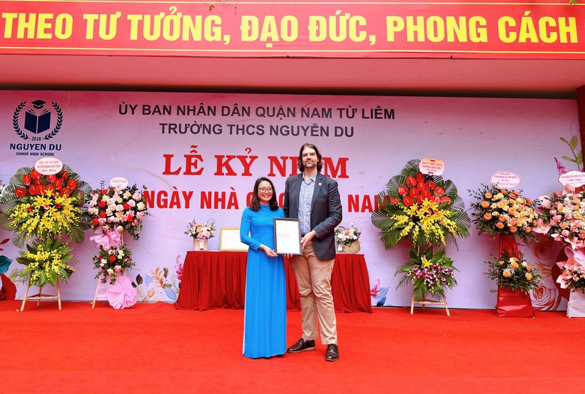 Trường THCS Nguyễn Du kiên định xây dựng mô hình chất lượng cao ảnh 3