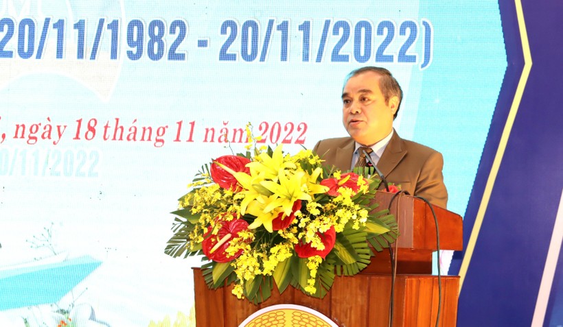 Quảng Ngãi kỷ niệm 40 năm ngày Nhà giáo Việt Nam ảnh 2