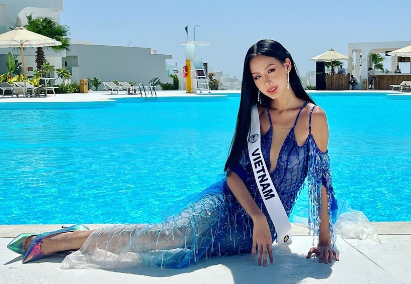 Á hậu Bảo Ngọc kém sắc trong tạo hình mới ở Hoa hậu Liên lục địa 2022