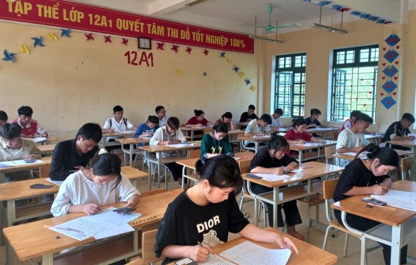 Giờ thi thử của học sinh trường THPT số 3 Mường Khương.