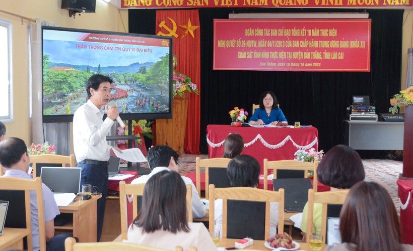 Đoàn công tác ghi nhận những nỗ lực trong triển khai Nghị quyết 29 tại Lào Cai. ảnh 2