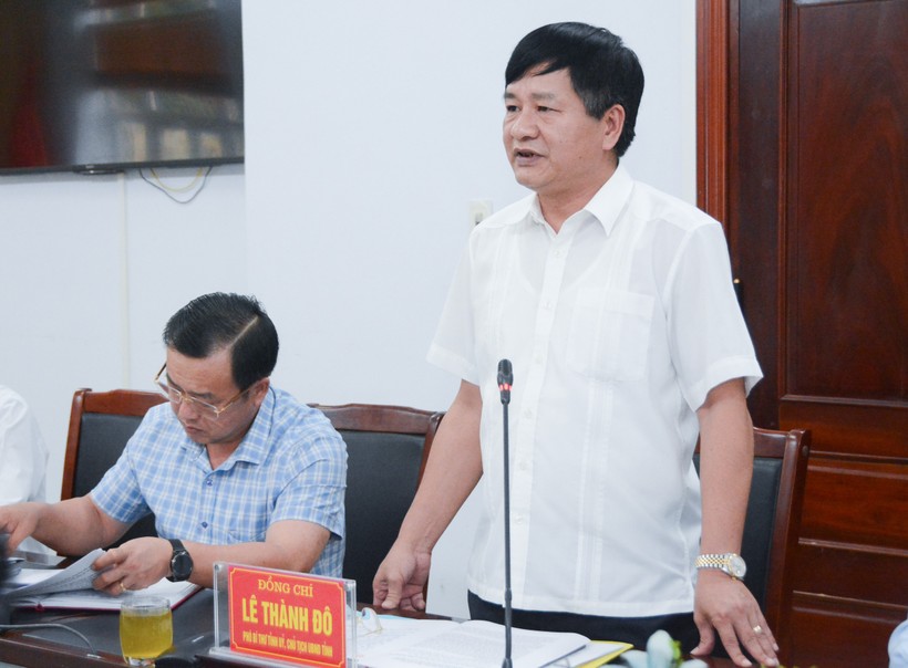 Ông Lê Thành Đô, Chủ tịch UBND tỉnh Điện Biên phát biểu tại buổi làm việc. ảnh 3