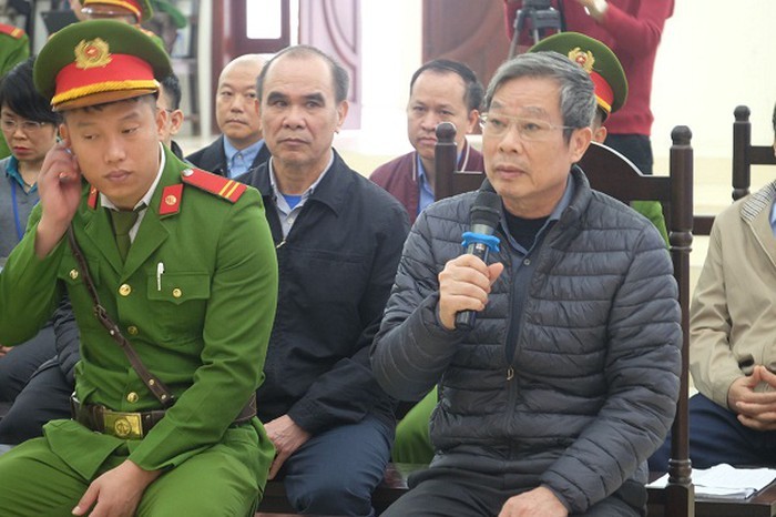 Cựu Bộ trưởng Nguyễn Bắc Son tại phiên tòa. 