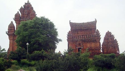 Bí ẩn tháp Po Klong Garai và báu vật cổ Chăm