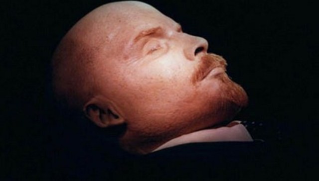 Kỹ thuật bảo quản giúp bảo vệ thi hài Lenin hơn 90 năm qua