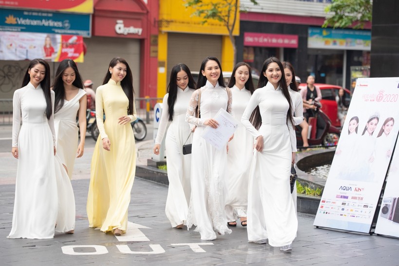 Dàn thí sinh sơ khảo phía Nam của Hoa hậu Việt Nam 2020.