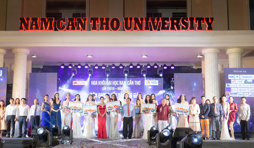 Miss World Việt Nam “thâu nạp” những ứng viên sáng giá.