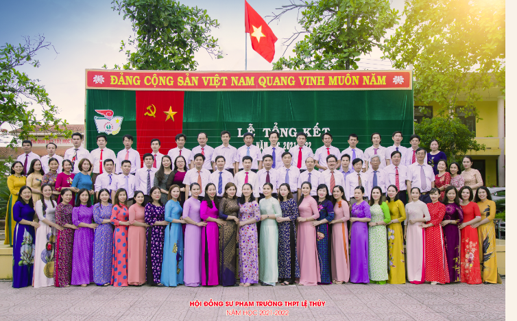 Tập thể giáo viên, học sinh Trường THPT Lệ Thủy đang từng bước tự khẳng định mình qua từng giai đoạn phát triển, để xây dựng trở thành ngôi trường chất lượng, uy tín hàng đầu của tỉnh Quảng Bình.