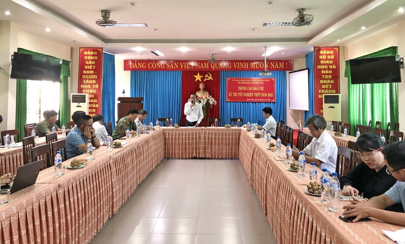 Sở GD&ĐT Quảng Ngãi tổ chức thông tin báo chí về kỳ thi tốt nghiệp THPT năm 2022.