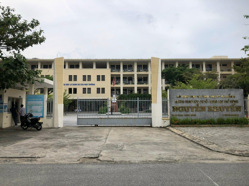 Trường THCS&THPT Nguyễn Khuyến (TP. Đà Nẵng). 