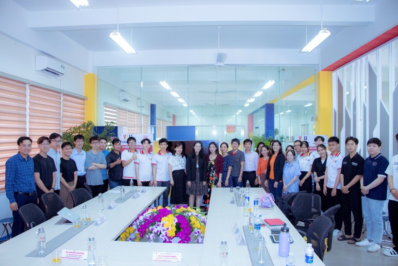 Trường VKU trao đổi học thuật với ĐH Công nghệ King MongKut’s Bắc Bangkok  ảnh 1