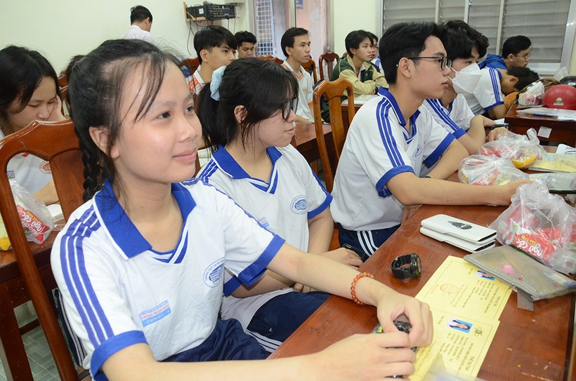 An Giang khai mạc Kỳ thi chọn học sinh giỏi quốc gia THPT năm học 2022-2023 ảnh 1