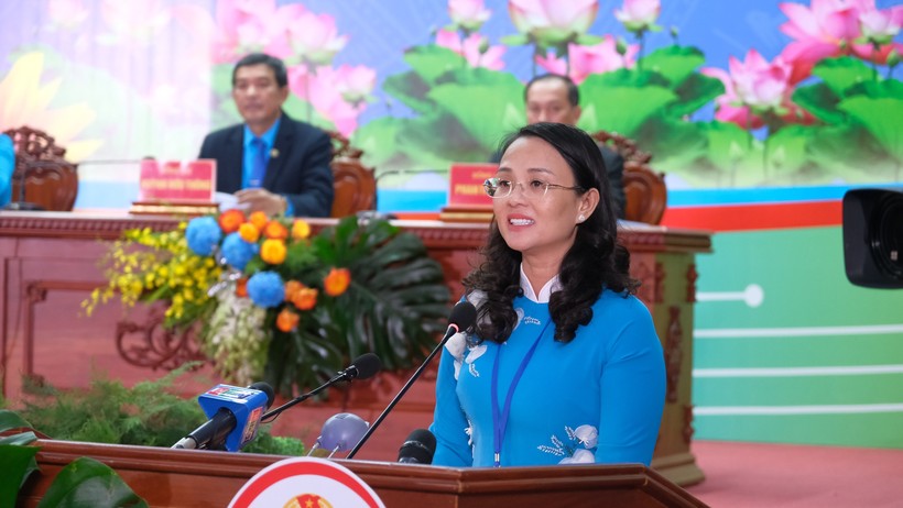 Bà Lê Thị Sương Mai tái đắc cử Chủ tịch LĐLĐ TP Cần Thơ nhiệm kỳ 2023-2028 ảnh 1