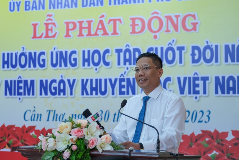 Ông Nguyễn Thực Hiện, Phó Chủ tịch UBND TP Cần Thơ phát biểu tại lễ phát động. ảnh 1