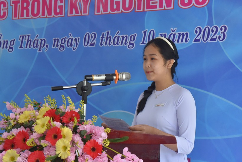 Em Thái Thanh Vy, đại diện cho học sinh Đồng Tháp phát biểu hưởng ứng ảnh 2