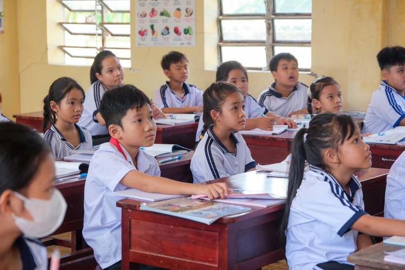Học sinh tiểu học trên địa bàn tỉnh Hậu Giang