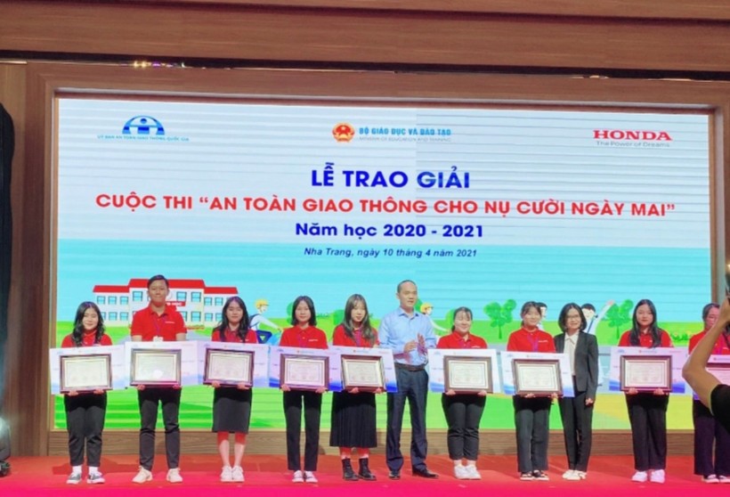 Hà Tĩnh giành nhiều giải trong cuộc thi ATGT cho nụ cười ngày mai.