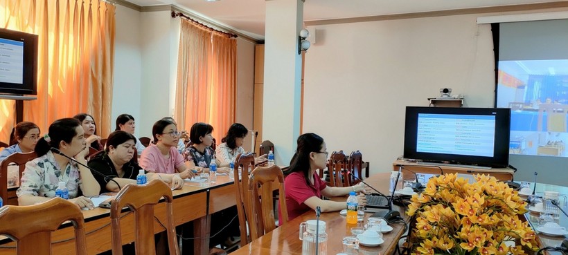 Giáo viên Tây Ninh tham gia tập huấn SGK chương trình GDPT mới 2018. Ảnh: Sở GD&ĐT Tây Ninh